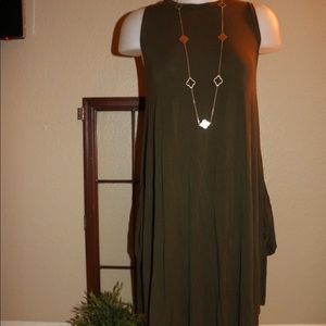 Green shift dress